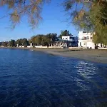 Ξενοδοχείο με διαμερίσματα Ostria & 4*