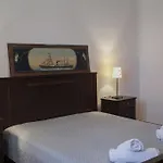 Ostria & Ξενοδοχείο με διαμερίσματα 4*