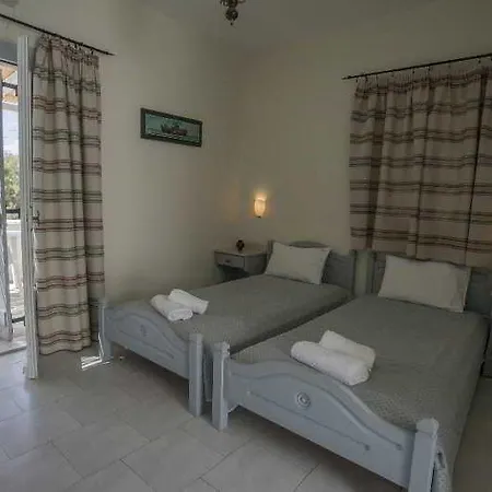 Ostria & Hotel apartamentowy Alikí