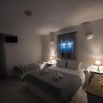 Aparthotel Ostria & 4*