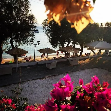 Ostria Studios&apartments Apartahotel