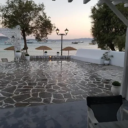 Ostria & Alikí