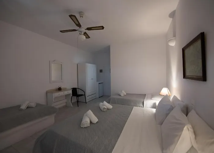 Ostria & Lägenhetshotell Alikí