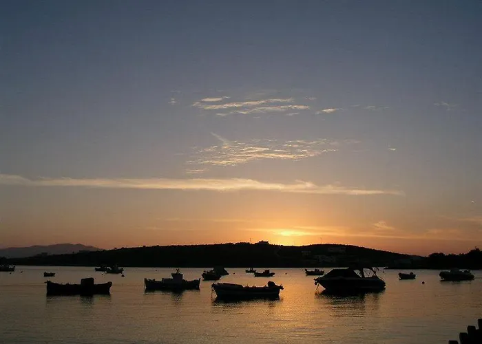 Ostria & Aparthotel 4*